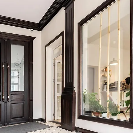 For Sophie - Bezplatny Parking & Palarnia Kawy I Pracownia Artystyczna W Kamienicy - Free Parking & Art And Coffee In Historic Building アパート