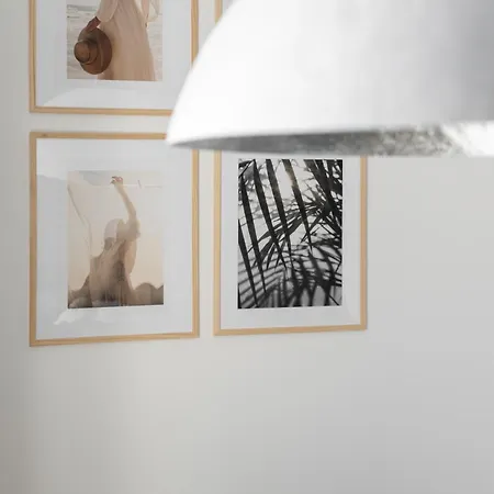 For Sophie - Bezplatny Parking & Palarnia Kawy I Pracownia Artystyczna W Kamienicy - Free Parking & Art And Coffee In Historic Building *