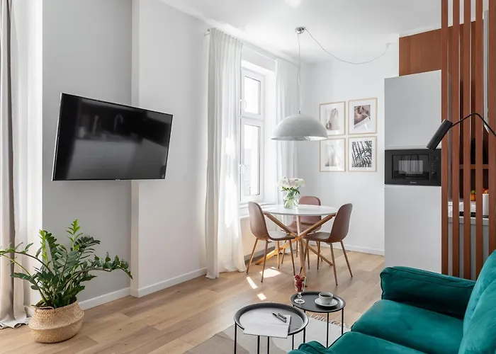 Apartamento For Sophie - Bezplatny Parking & Palarnia Kawy I Pracownia Artystyczna W Kamienicy - Free Parking & Art And Coffee In Historic Building