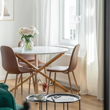All For Sophie Apartments - Bezplatny Parking & Palarnia Kawy W Historycznej Kamienicy - Free Parking & Art And Coffee In Historic Building