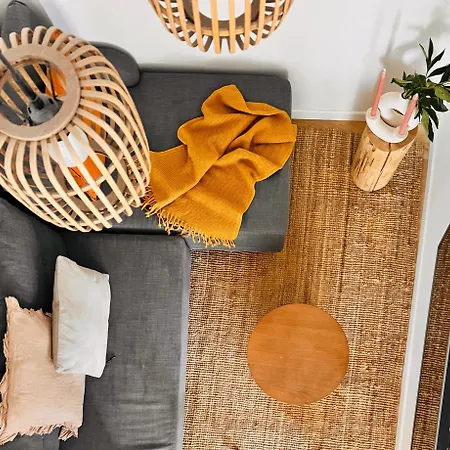 For Sophie - Bezplatny Parking & Palarnia Kawy I Pracownia Artystyczna W Kamienicy - Free Parking & Art And Coffee In Historic Building דירה