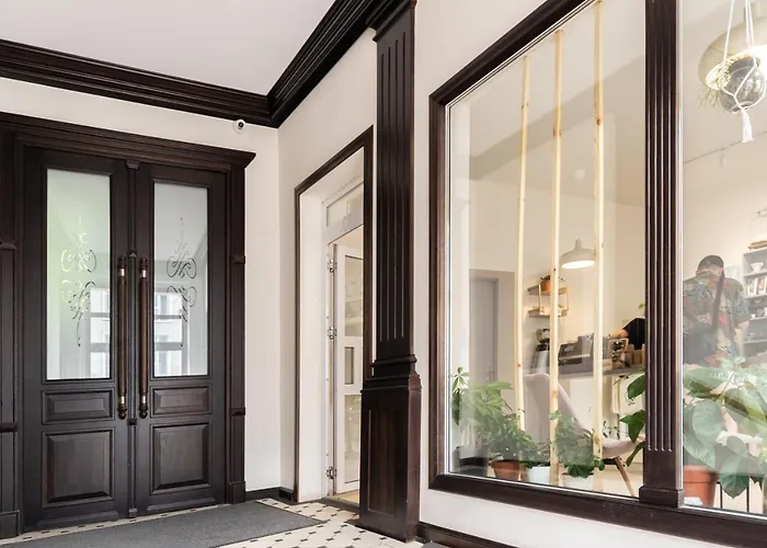 For Sophie - Bezplatny Parking & Palarnia Kawy I Pracownia Artystyczna W Kamienicy - Free Parking & Art And Coffee In Historic Building דירה